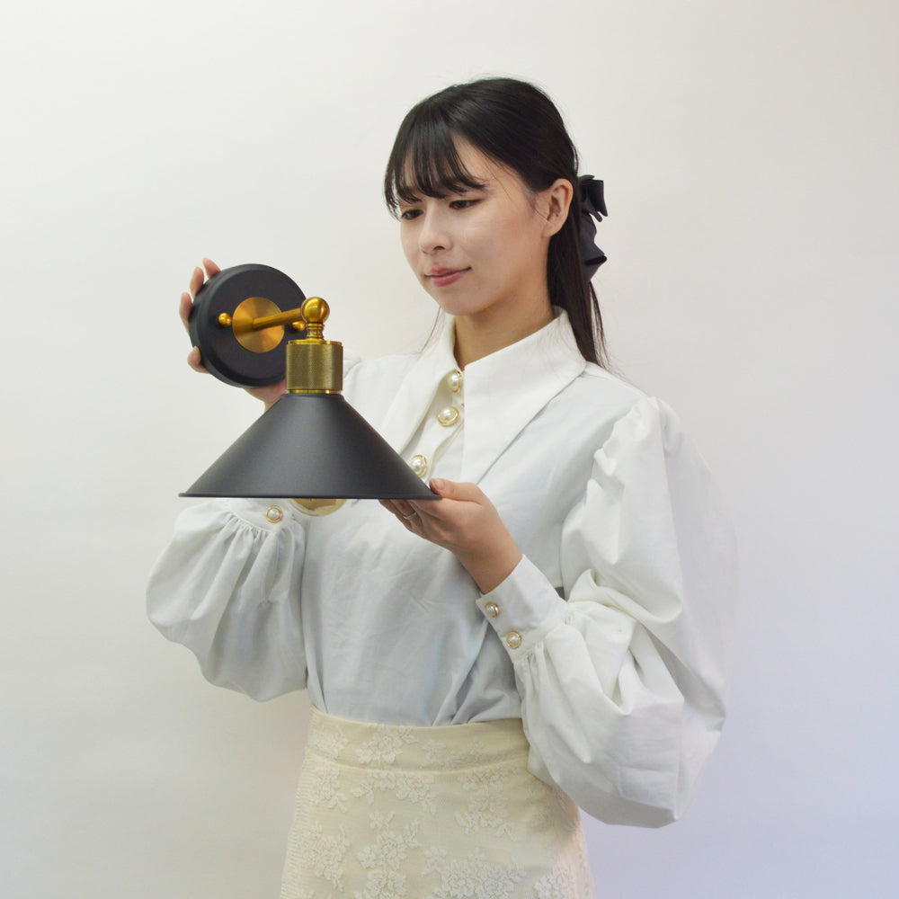 玄関灯 ブラックゴールド ポーチライト 防雨 屋外用　model02-blackgold